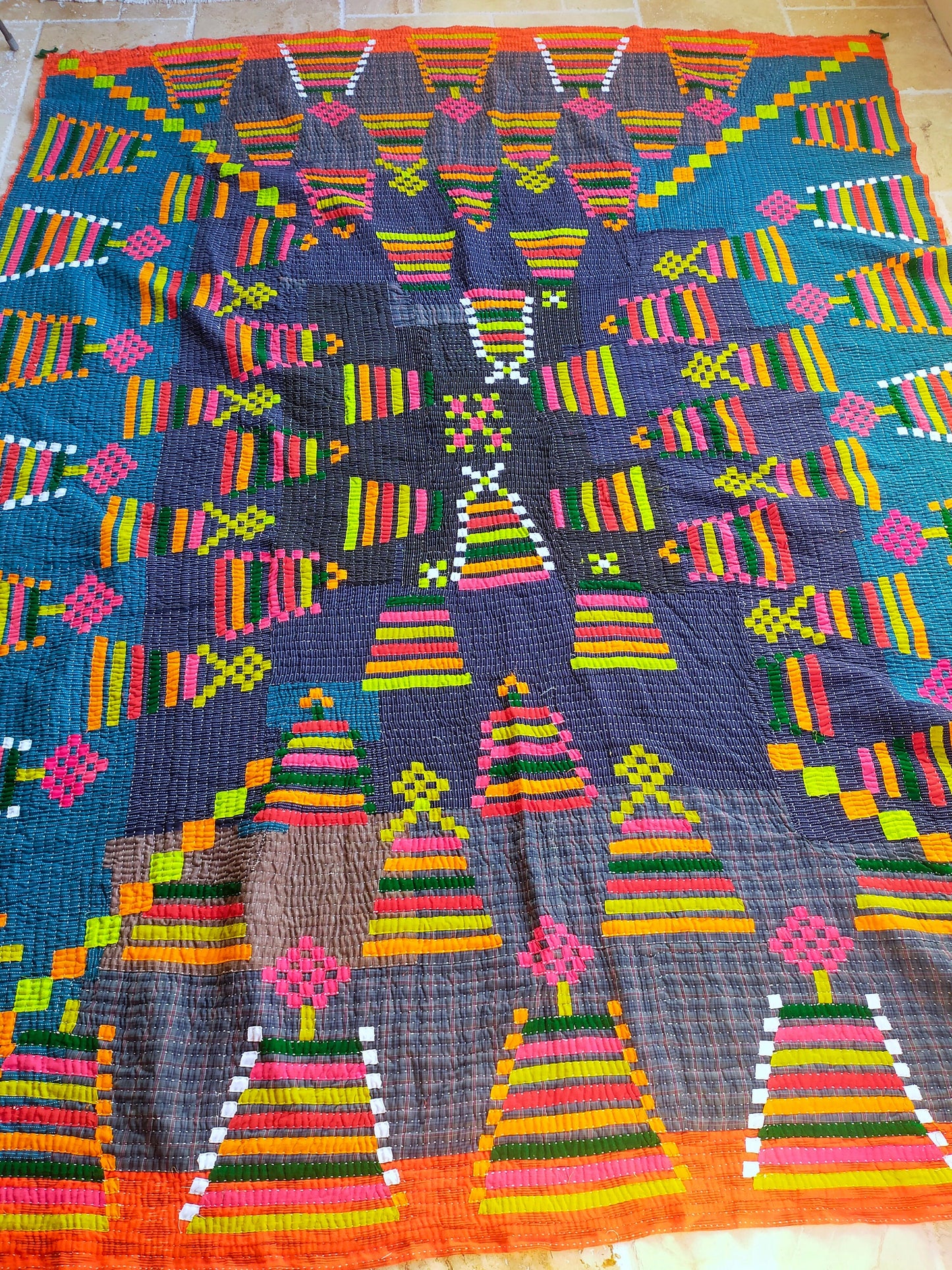 A Siddi Kawandi - Patchwork Kantha Double Blanket, Made With Recycled Cotton - Hand-Stitched By African Indian Women In India