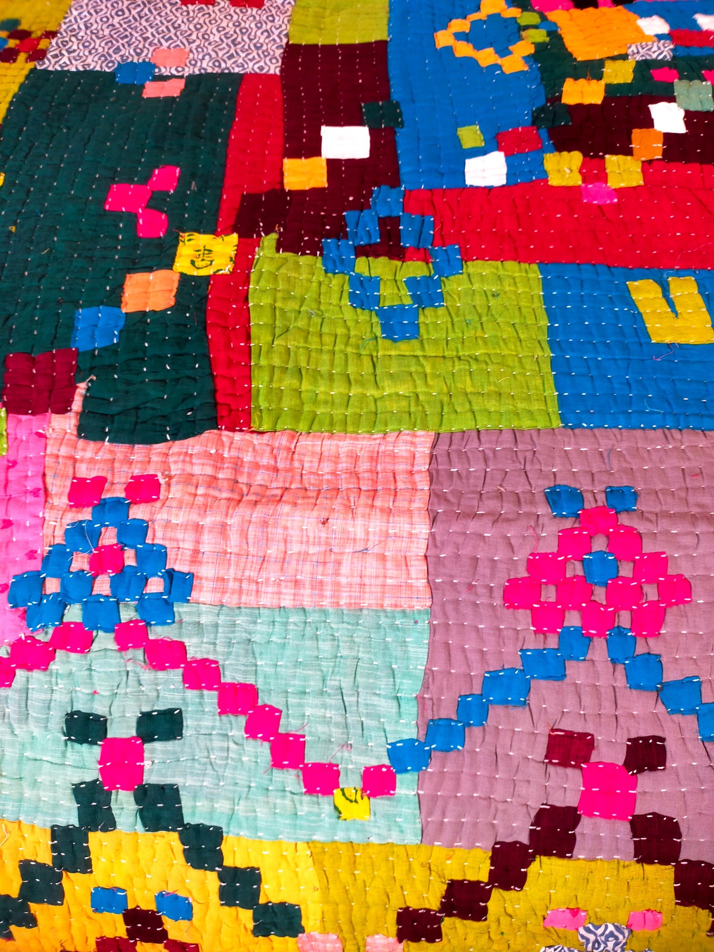 Siddi Kawandi - Patchwork Kantha Double Blanket, Made With Recycled Cotton - Hand-Stitched By African Indian Women In Karnataka