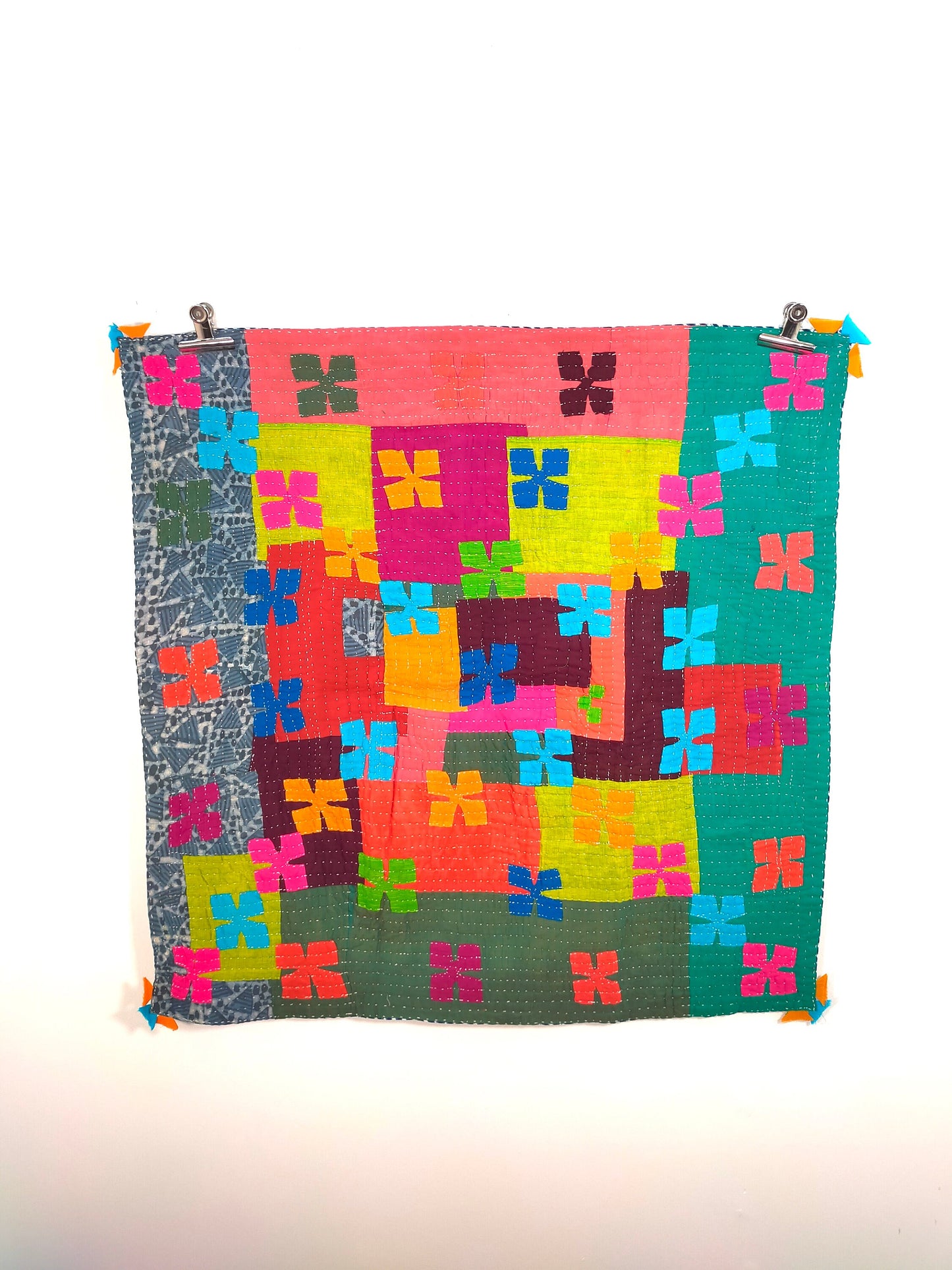 Siddi Kawandi - Patchwork Kantha Baby Quilt Or Wall Hanging, Made With Recycled Cotton - Hand-Stitched By African Indian Women In India