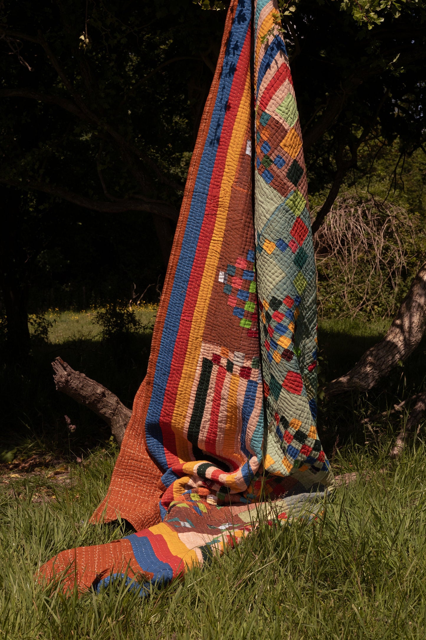 A Siddi Kawandi - Quilted Patchwork Large Quilt Or Textile Art, Made With Recycled Cotton - Hand-Stitched By African Indian Women In India
