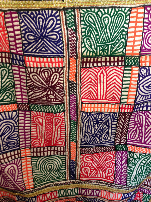 Vintage Indian Embroidered Mirrorwork Wall Hanging Made By Rabari Tribal Group In Kutch, Gujarat.