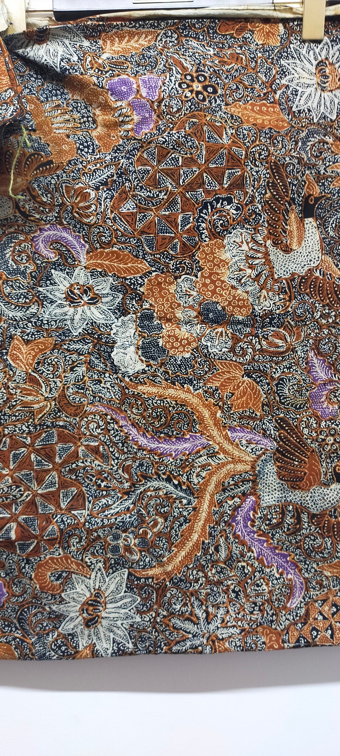 Large Vintage Javanese Naturally Dyed Indonesian Batik Shawl, Tulis Sarong. Solo Style