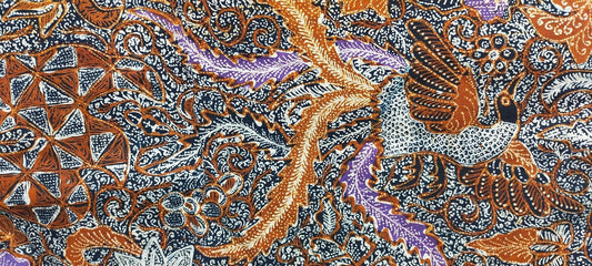 Large Vintage Javanese Naturally Dyed Indonesian Batik Shawl, Tulis Sarong. Solo Style