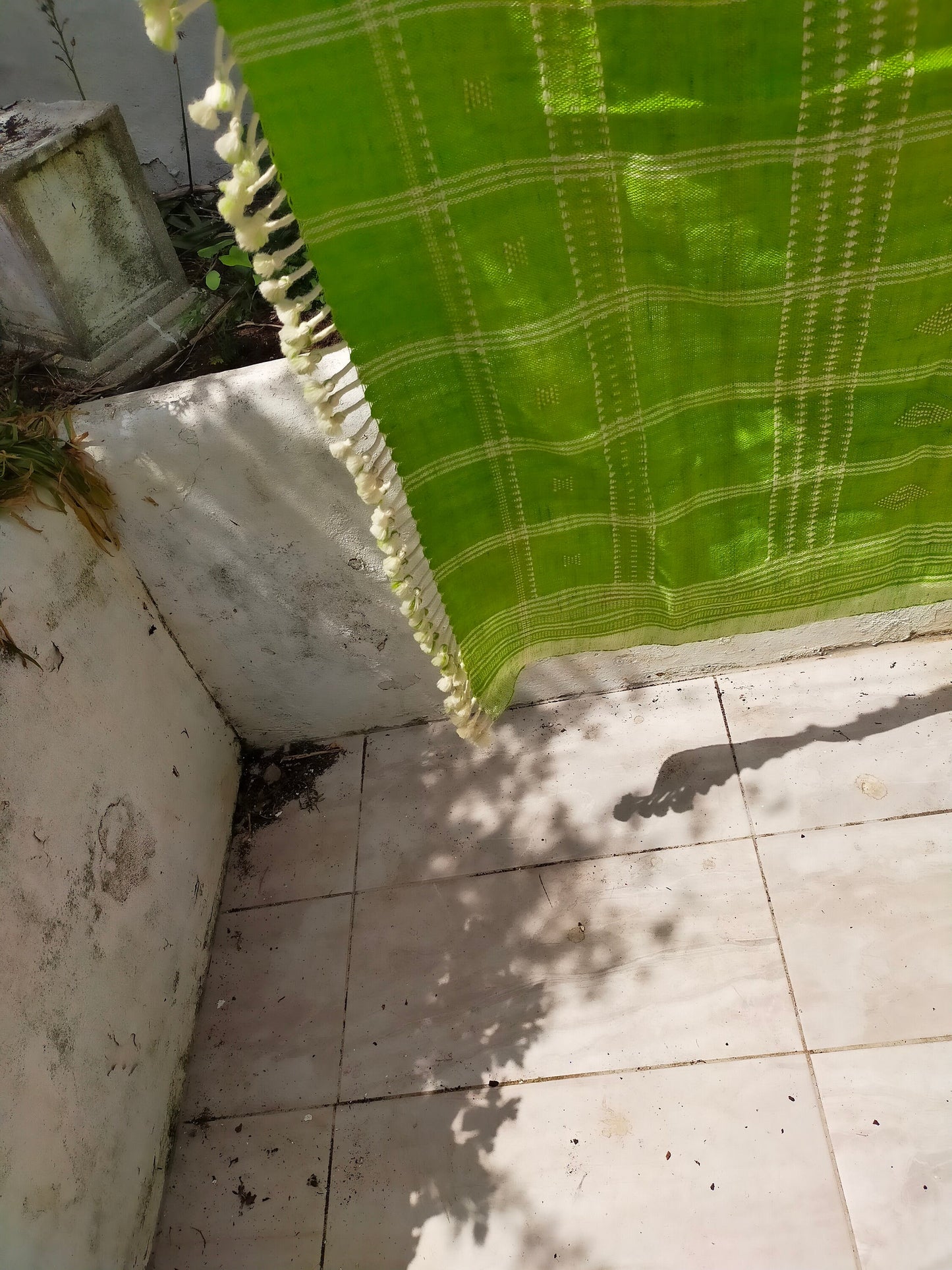 Handwoven Lime Green Wool Shawl/Throw/Blanket From Kutch, Gujarat.