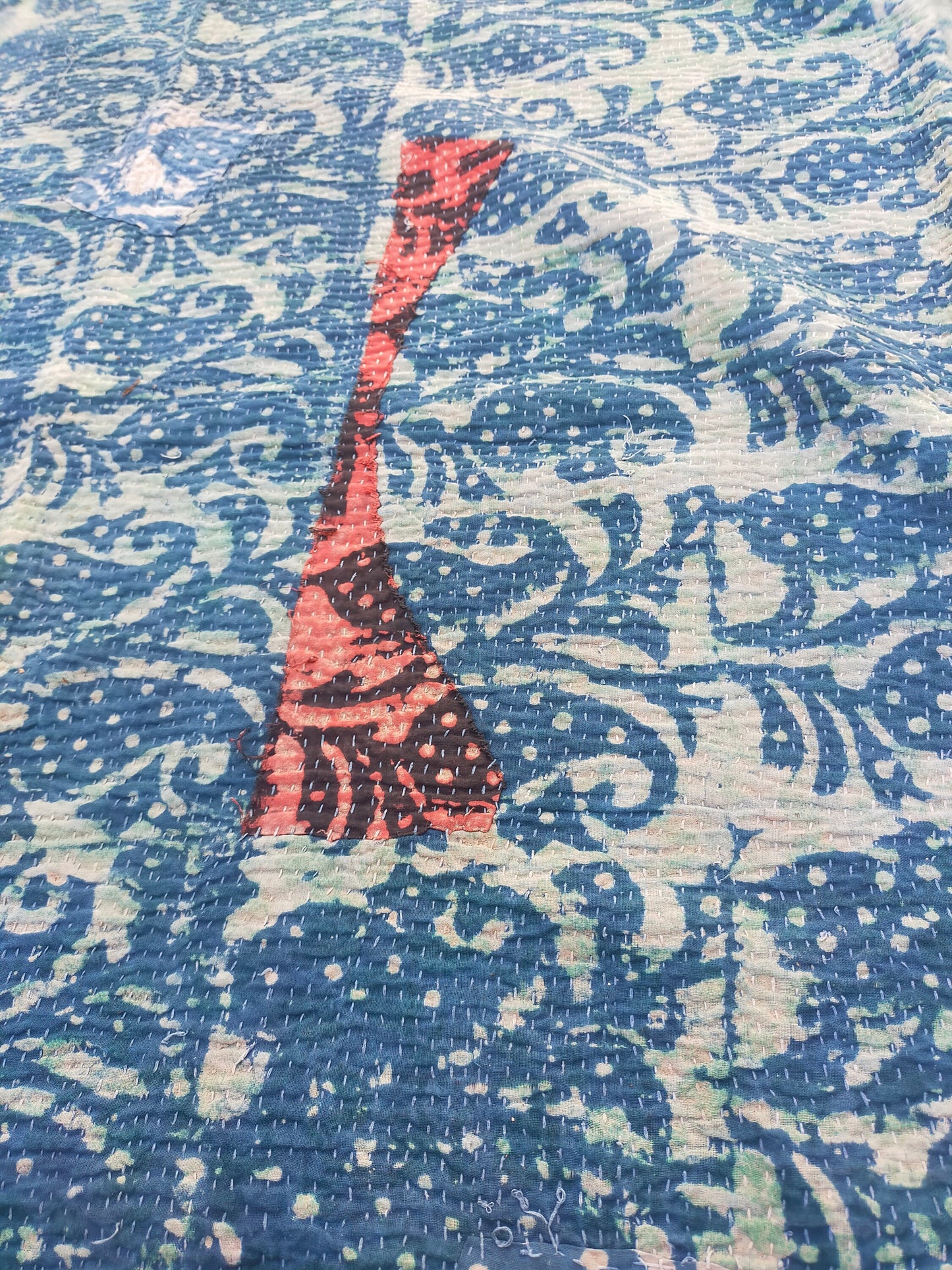 Vintage Hand Stitched Patchwork Kantha Blanket Quilt From India Made From Recycled Cotton Saris - Block Printed And Dyed In Natural Indigo