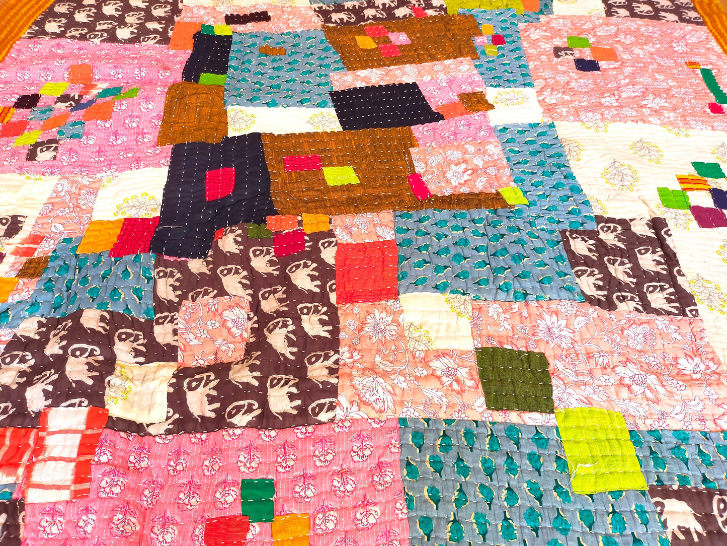 Siddi Kawandi - A Patchwork Kantha Quilt Or Throw Made With Cotton Offcuts - Hand-Stitched By African Indian Women In Karnataka