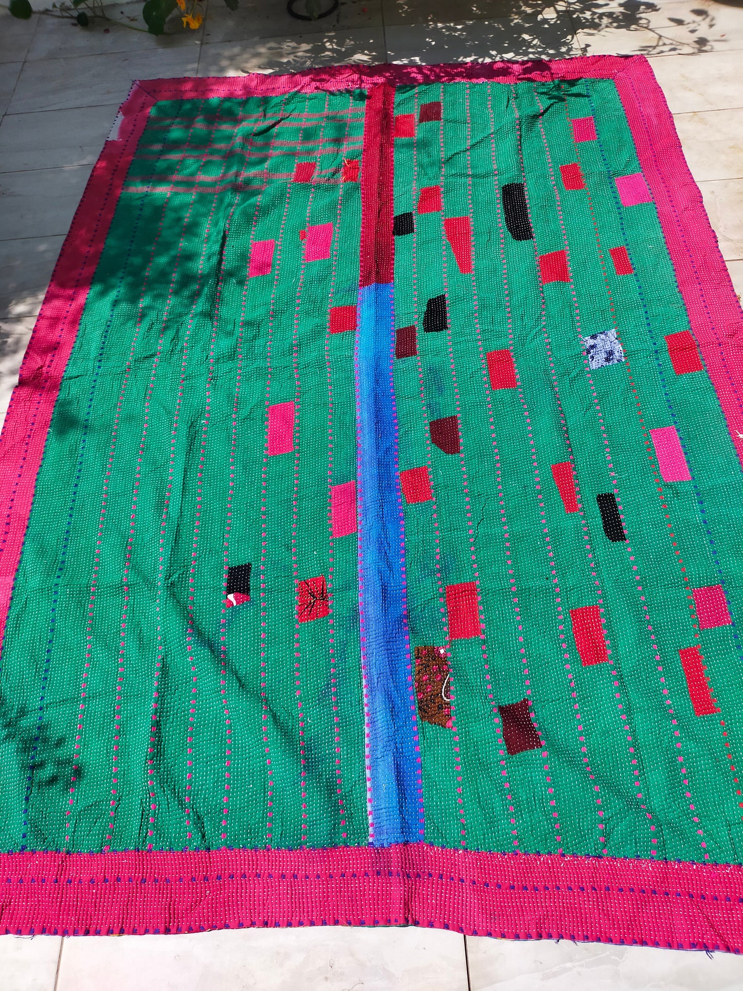 Vintage Bengali Kantha - Patchwork Kantha Blanket Quilt From India Made From Recycled Cotton Saris Hand-Stitched Together.