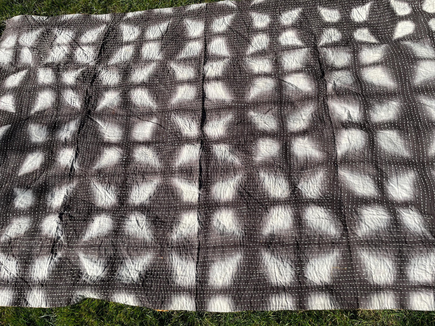 Siddi Kavand Tribal Patchwork Kantha Kawandi Quilted Blanket Made With Recycled Cotton In India