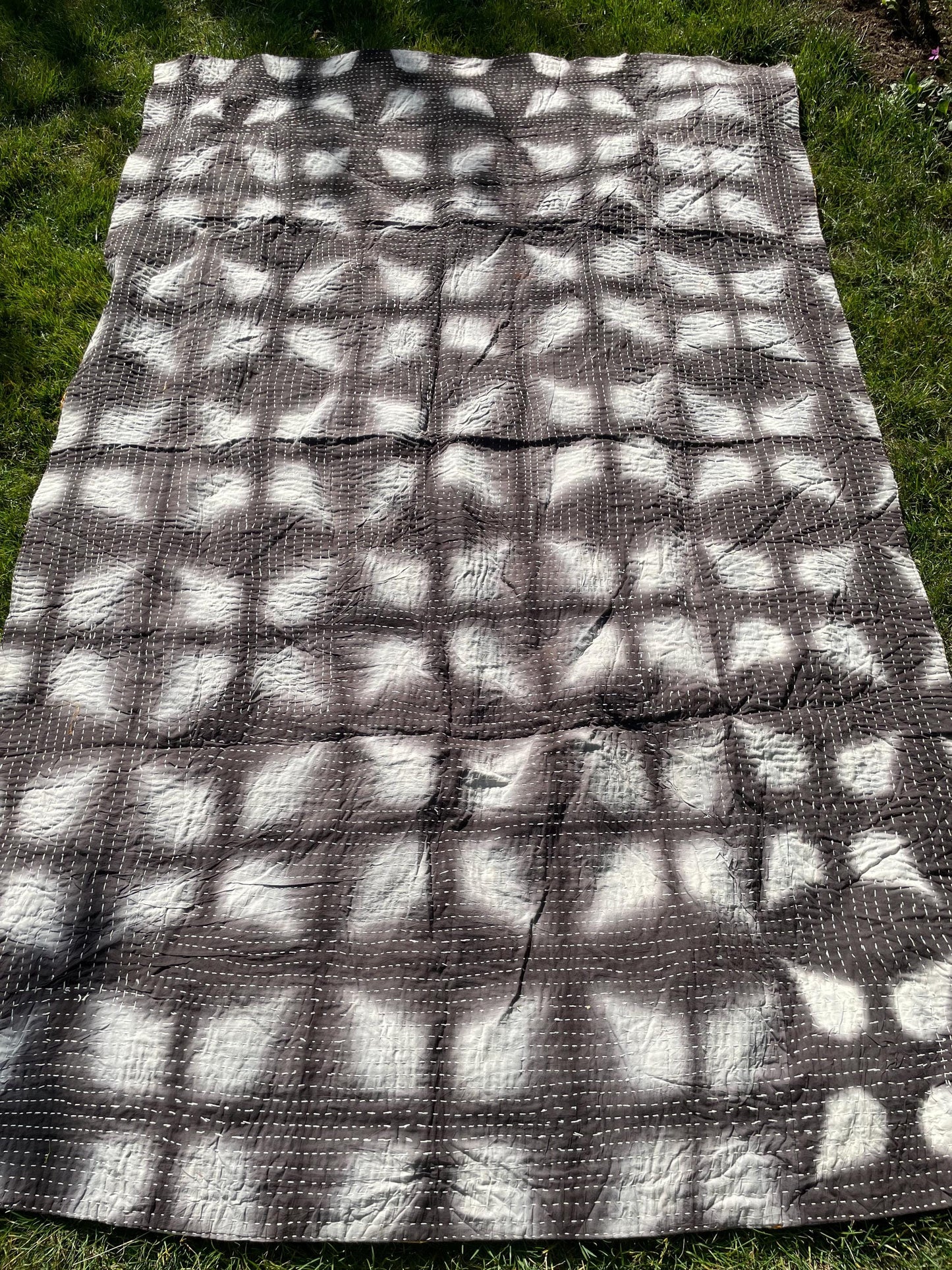 Siddi Kavand Tribal Patchwork Kantha Kawandi Quilted Blanket Made With Recycled Cotton In India